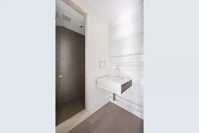 250 E 54th Street #36D, New York City, NY 10022 - Photo 10