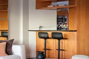 31 Jane St, New York City, NY 10014 - Photo 8