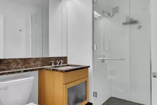 207 E 57th St, New York City, NY 10022 - Photo 8