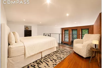 300 E 4th Street #1A, New York, NY 10009 - Photo 2