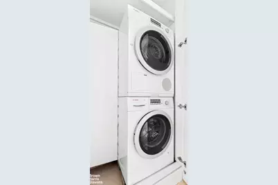236 E 47th Street #16C, New York City, NY 10017 - Photo 14