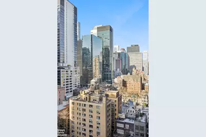 236 E 47th Street #16C, New York City, NY 10017 - Photo 10