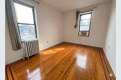 27-08 39th Avenue #3F, New York City, NY 11101 - Photo 2