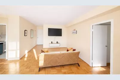 2 Fordham Hill Oval #16B, New York City, NY 10468 - Photo 10