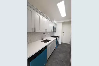 2 Fordham Hill Oval #16B, New York City, NY 10468 - Photo 6