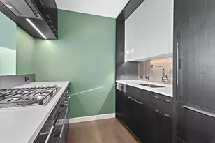 252 South St, New York City, NY 10002 - Photo 6