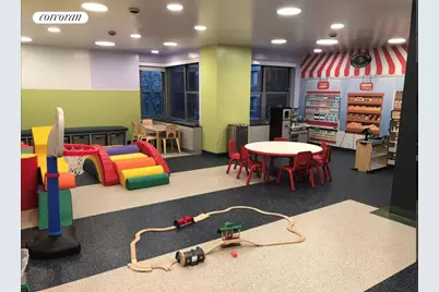 360 E 72nd Street #C2202, New York, NY 10021 - Photo 12