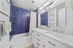 315 W 99th St, New York, NY 10025 - Photo 8