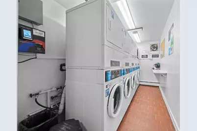 315 W 99th Street #4B, New York, NY 10025 - Photo 16