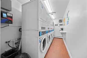 315 W 99th St, New York, NY 10025 - Photo 16