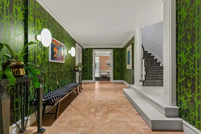 116 E 70th Street, New York City, NY 10021 - Photo 2