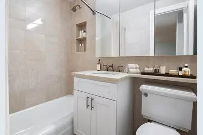155 W 68th Street #1922, New York City, NY 10023 - Photo 8