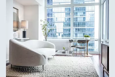 610 W 42nd Street #N38A, New York, NY 10036 - Photo 2