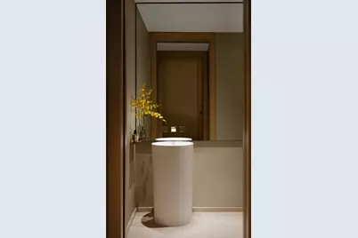 685 5th Avenue #17D, New York City, NY 10022 - Photo 4