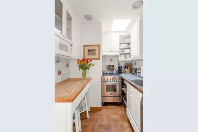 205 W 57th Street #11CD, New York City, NY 10019 - Photo 6