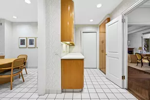 1125 Park Ave, New York City, NY 10128 - Photo 14