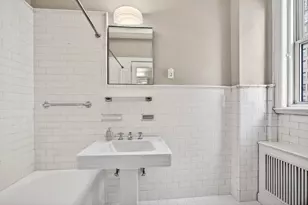 1125 Park Ave, New York City, NY 10128 - Photo 10