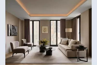 685 5th Avenue #8A, New York City, NY 10022 - Photo 1