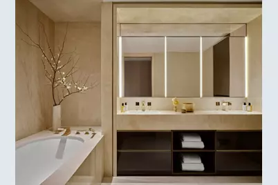 685 5th Avenue #8A, New York City, NY 10022 - Photo 4