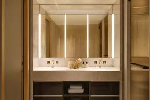 685 5th Ave, New York City, NY 10022 - Photo 4