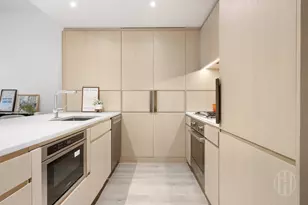 10 Nevins St, New York City, NY 11217 - Photo 8