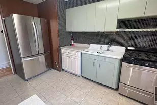 1800 E 52nd St, Brooklyn, NY 11234 - Photo 6