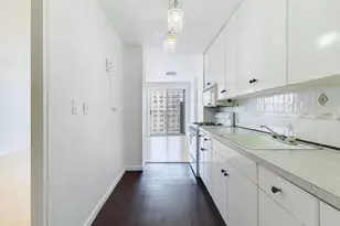 601 Surf Ave, New York City, NY 11224 - Photo 8