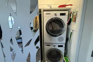 415 E 37th St, New York City, NY 10016 - Photo 4