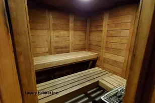 415 E 37th St, New York City, NY 10016 - Photo 18