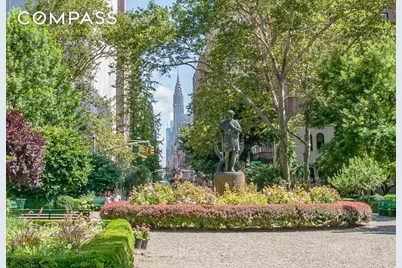 32 Gramercy Park S #12D, New York City, NY 10003 - Photo 12