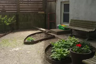 50-15 39th St, Sunnyside, NY 11104 - Photo 12