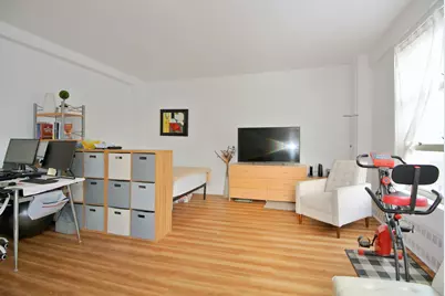 70 La Salle Street #6E, New York, NY 10027 - Photo 2