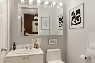 252 7th Ave, New York City, NY 10001 - Photo 4