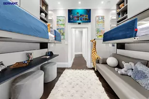 140 W 69th St, New York City, NY 10023 - Photo 18