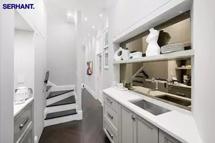 140 W 69th St, New York City, NY 10023 - Photo 8