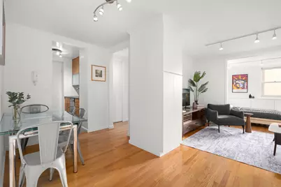 77 7th Avenue #7U, New York City, NY 10011 - Photo 2