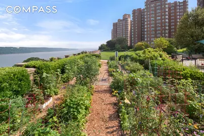 120 Cabrini Boulevard #118, New York City, NY 10033 - Photo 20