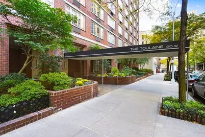 130 W 67th Street #6A, New York, NY 10023 - Photo 6