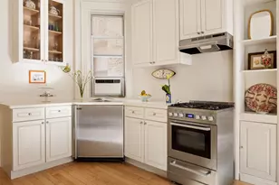 633 E 11th St, New York City, NY 10009 - Photo 4