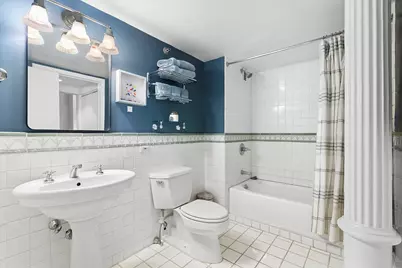 121 W 20th Street #2D, New York City, NY 10011 - Photo 10