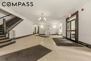 385 Argyle Rd, New York City, NY 11218 - Photo 18
