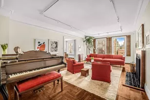 8 E 96th St, New York City, NY 10128 - Photo 2