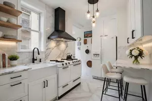 8 E 96th St, New York City, NY 10128 - Photo 4
