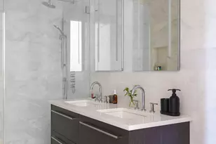 47 Diamond St, Brooklyn, NY 11222 - Photo 16