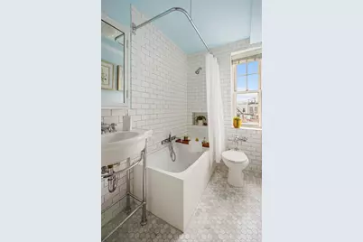 299 W 12th Street #7BC, New York City, NY 10014 - Photo 10