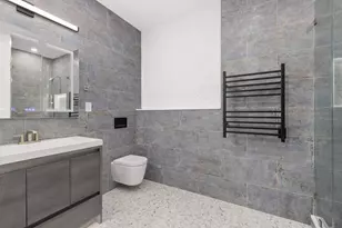 410 W 47th St, New York, NY 10036 - Photo 14