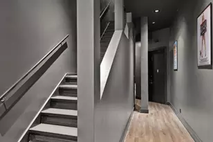 410 W 47th St, New York, NY 10036 - Photo 8