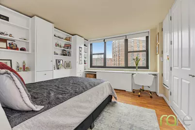 340 E 93rd Street #20CDE, New York City, NY 10128 - Photo 16