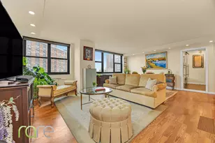 340 E 93rd St, New York City, NY 10128 - Photo 2