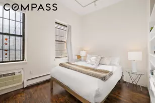 351 W 53rd St, New York City, NY 10019 - Photo 6